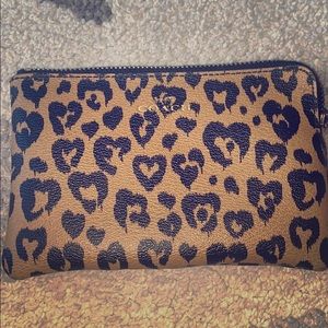 Coach wristlet ( Leopard print)